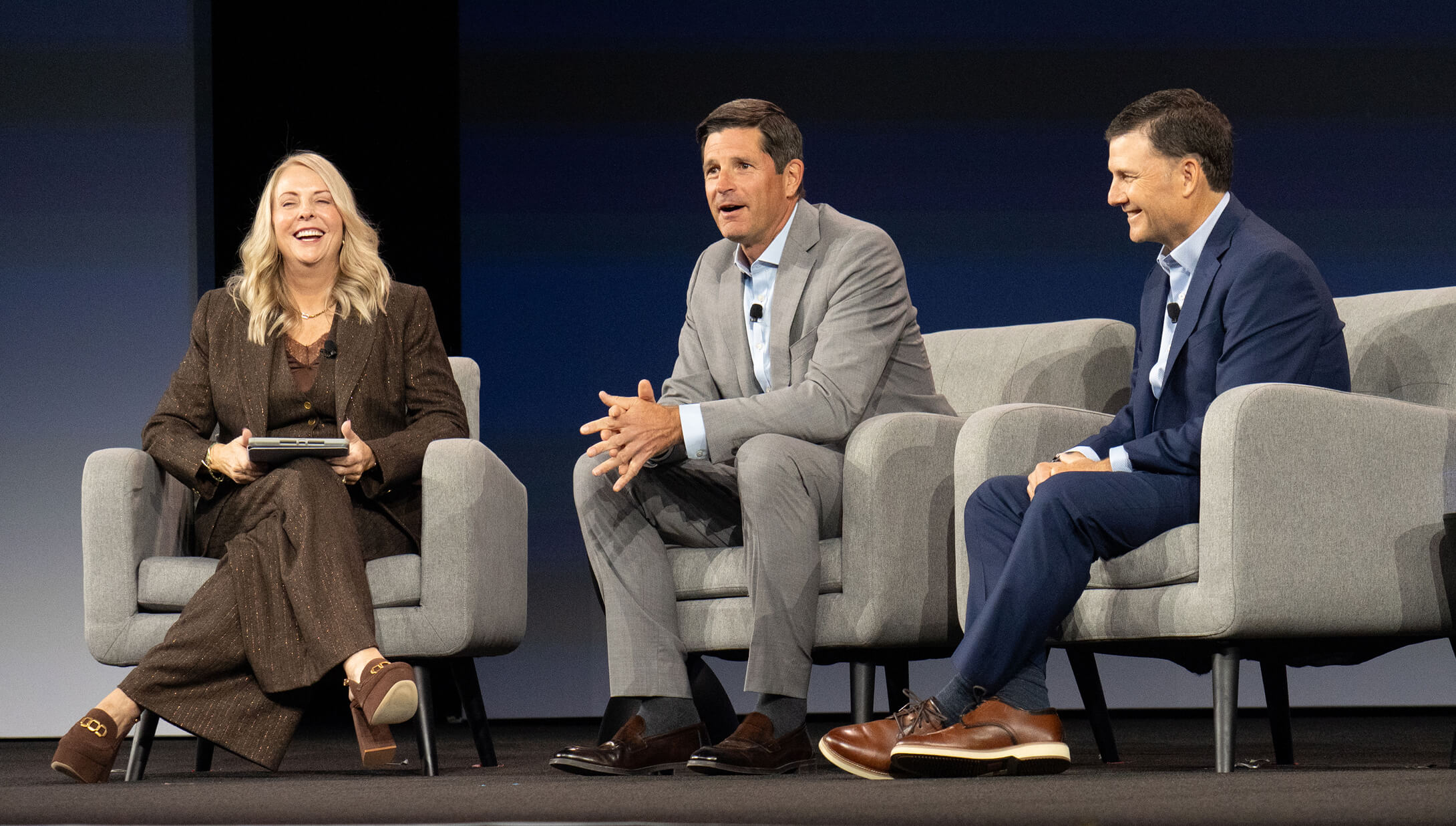 Rick Wurster, President and Chief Executive Officer of The Charles Schwab Corporation, onstage with Jalina Kerr, Managing Director, Advisor Services, and Jonathan S. Beatty, Managing Director, Head of Schwab Advisor Services, at IMPACT 2025.