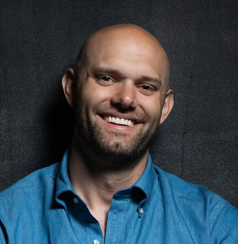 James Clear, #1 New York Times Bestselling Author of Atomic Habits, Top Booked Keynote Speaker, and Founder of Habits